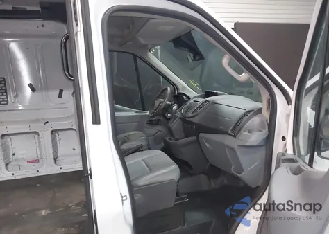 2018 Ford Transit-250 из США, поврежденный, VIN 1FTYR1CM7JKB44924